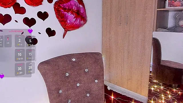 Giulia Cash online show from 02-28-26, 12:16