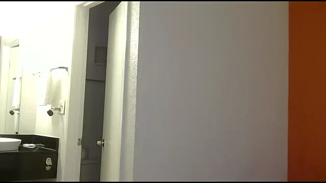 RoseColoredGlasses online show from 03-21-26, 06:58