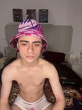 YourFavouriteTwink online show from 02-25-26, 10:31