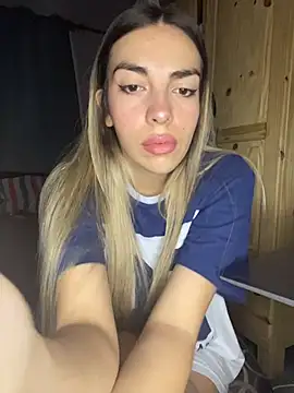 Snapshot of CuteRosa7 chatting on 02-15-26, 11:25 CuteRosa7 online show from 02-15-26, 11:25