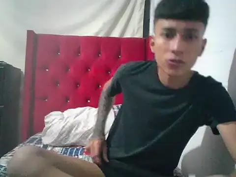 glopetitooo online show from 03-03-26, 08:21