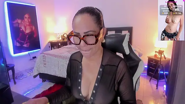 Snapshot of RubyStrome chatting on 06-16-26, 12:43 RubyStrome online show from 06-16-26, 12:43