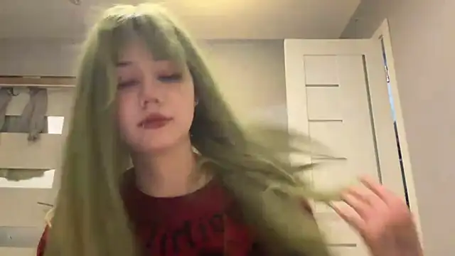 BarbaraJess online show from 03-04-26, 05:21