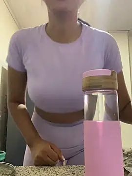 Yirleyll online show from 03-02-26, 12:01