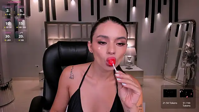 JulietteMoreau online show from 07-05-26, 11:22