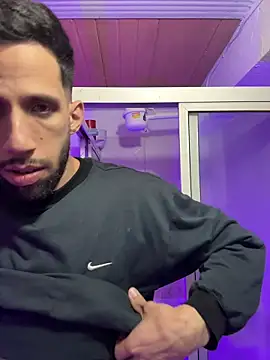 Karim mansur online show from 03-10-26, 03:43