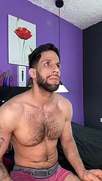 Snapshot of Karim_mansur chatting on 06-19-26, 01:06 Karim mansur online show from 06-19-26, 01:06