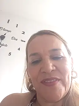 charlotte milf30 online show from 03-10-26, 05:39