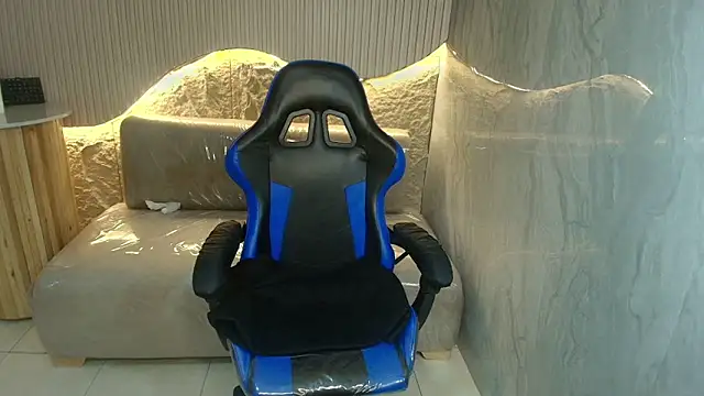 Rubia encantada r online show from 03-27-26, 01:01