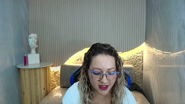 Rubia encantada r online show from 02-20-26, 08:22