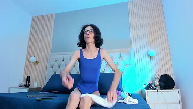 Hxxyro online show from 04-14-26, 01:16