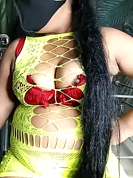 Liyona s online show from 06-23-26, 04:21