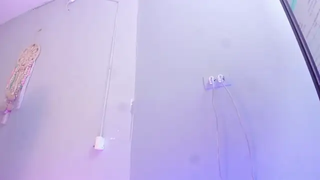 Amber Novoa online show from 02-21-26, 12:18