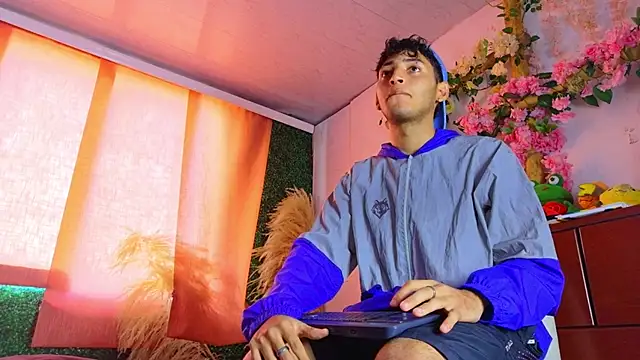 Ian Hunter online show from 02-26-26, 01:11