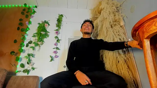 Ian Hunter online show from 02-16-26, 01:32