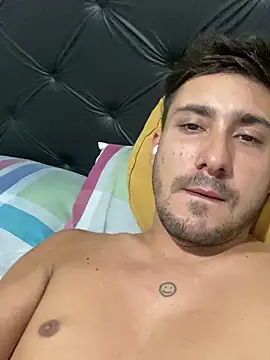 Snapshot of Heytincho chatting on 02-18-26, 09:28 Heytincho online show from 02-18-26, 09:28