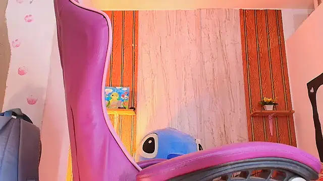 valenttina narvaez online show from 03-27-26, 01:34