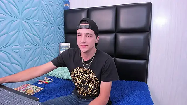 Snapshot of bad_boy_cum_ chatting on 02-20-26, 03:25 bad boy cum online show from 02-20-26, 03:25