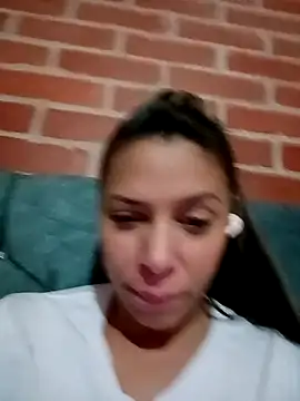 kiki milu online show from 03-23-26, 03:28