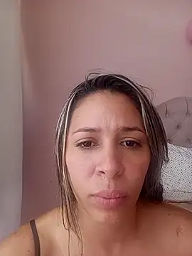 kiki milu online show from 03-10-26, 03:38