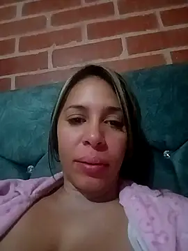 kiki milu online show from 03-10-26, 03:32