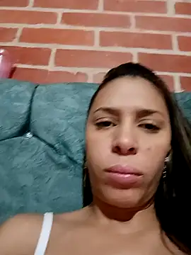 kiki milu online show from 04-01-26, 04:58