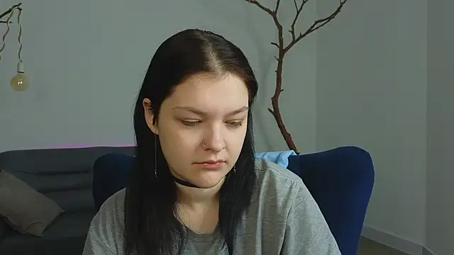 DeliaEffy online show from 03-25-26, 12:59