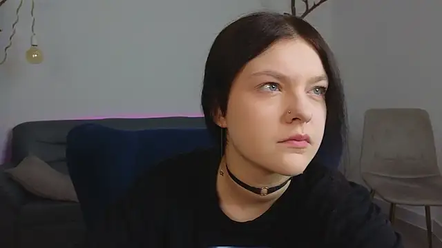 DeliaEffy online show from 03-23-26, 12:49