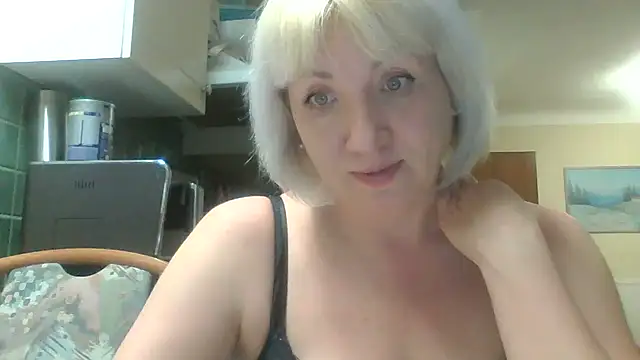 Snapshot of Alena1107 chatting on 02-23-26, 08:09 Alena1107 online show from 02-23-26, 08:09