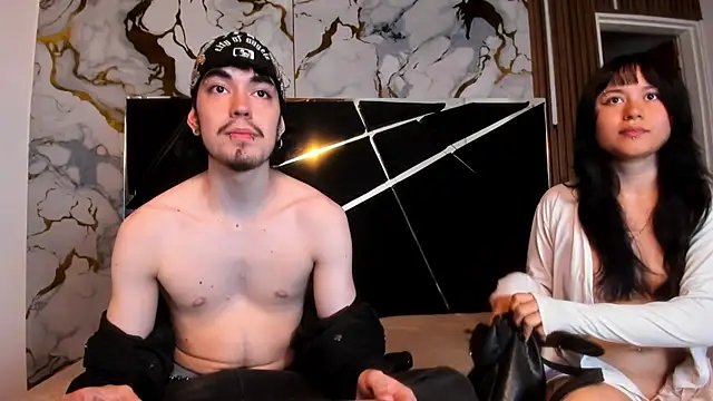 Couple In Heat online show from 03-13-26, 08:25