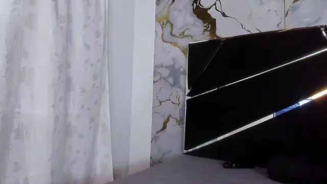 Snapshot of Couple_In_Heat chatting on 02-27-26, 07:35 Couple In Heat online show from 02-27-26, 07:35