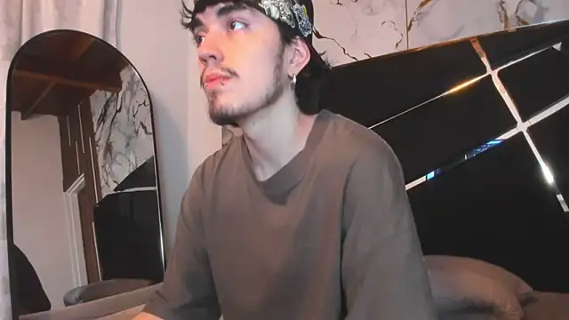 Couple In Heat online show from 03-11-26, 08:14