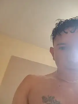 HOTCANINO online show from 02-15-26, 09:14