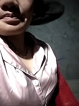 Baby flower 1 online show from 02-18-26, 01:40