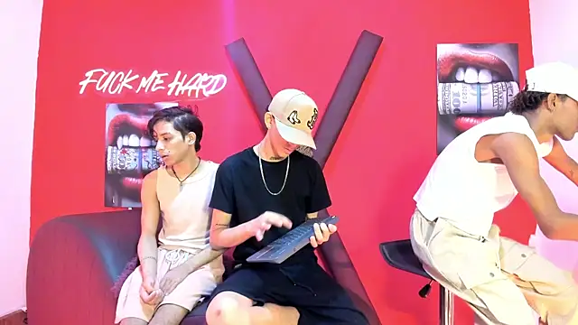 Snapshot of BOYS_PLAY chatting on 02-23-26, 01:12 BOYS PLAY online show from 02-23-26, 01:12