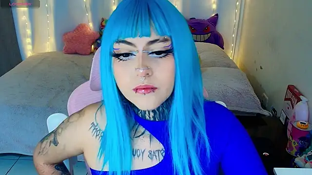 Snapshot of maliciaXpoison chatting on 06-05-26, 02:49 maliciaXpoison online show from 06-05-26, 02:49