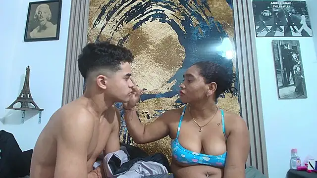 raven robin  online show from 03-23-26, 04:01