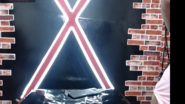 Snapshot of raven_robin_ chatting on 02-19-26, 02:52 raven robin online show from 02-19-26, 02:52