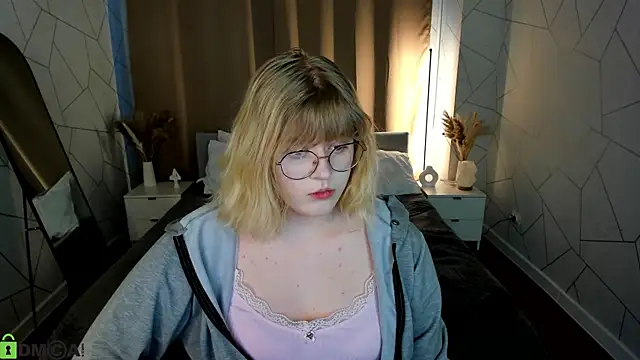 luna c0ra online show from 03-05-26, 01:02