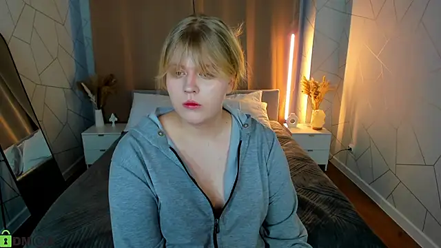 luna c0ra online show from 02-28-26, 01:05