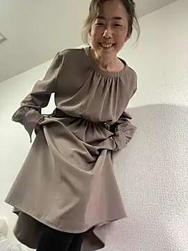 hanaworld online show from 05-03-26, 03:44