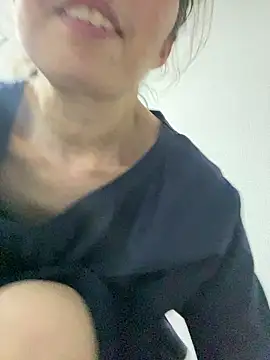hanaworld online show from 04-26-26, 02:03
