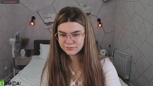 zoe j0y online show from 02-20-26, 01:57