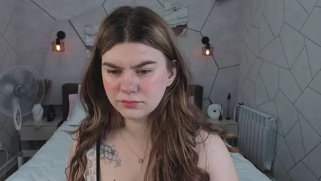 zoe j0y online show from 02-19-26, 01:46