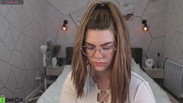 zoe j0y online show from 02-20-26, 06:26