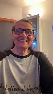Snapshot of Dance_Lady chatting on 04-27-26, 07:01 Dance Lady online show from 04-27-26, 07:01