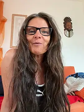 Snapshot of Dance_Lady chatting on 02-24-26, 01:56 Dance Lady online show from 02-24-26, 01:56