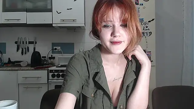 SolarAdrienne online show from 03-03-26, 02:46