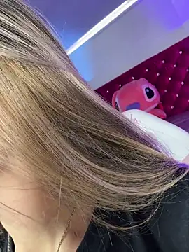 amy ker m online show from 04-08-26, 08:32