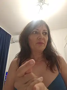 SaraGina online show from 04-02-26, 10:16